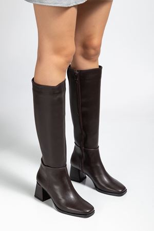 4804 Kahve Cilt Fermuarlı Günlük Bayan Çizme 