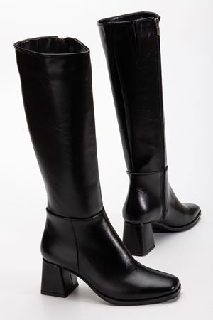 4804 Siyah Kırışık Fermuarlı Günlük Bayan Çizme  