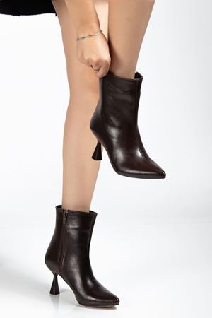 4701 Kahve Kırışık Kare Topuk Günlük Kadın Bot  