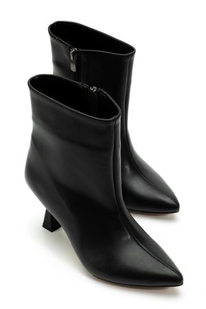 4701 Siyah Cilt  Kare Topuk Günlük Kadın Bot  