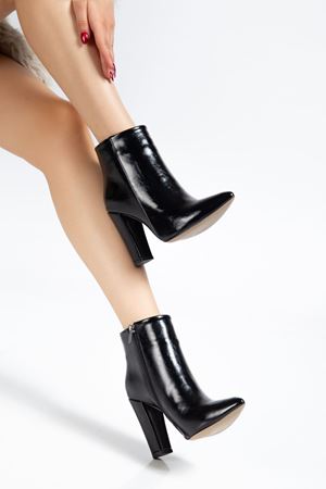 VRT-4801  Siyah Kırışık Rugan Yüksek Kalın Topuklu Fermuarlı Kadın Bot 