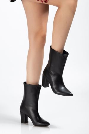 VRT-4801 Brown High Thick Heels Zippered Women's Boots