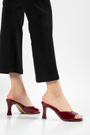S-617 Burgundy Patent Leather Women's Slippers with Casual Heels