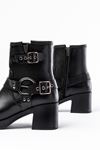 5109-3028 Casual Women's Boots with Zippered Heels with Black Buckle Accessories