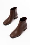 RM-500 Brown Heeled Zippered Women's Boots