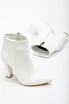VRT-4801 White High Thick Heels Zippered Women's Boots