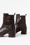 5109-3027 Brown Heeled Zippered Women's Boots