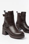 5109-3027 Brown Heeled Zippered Women's Boots