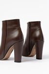 VRT-4801 Brown High Thick Heels Zippered Women's Boots